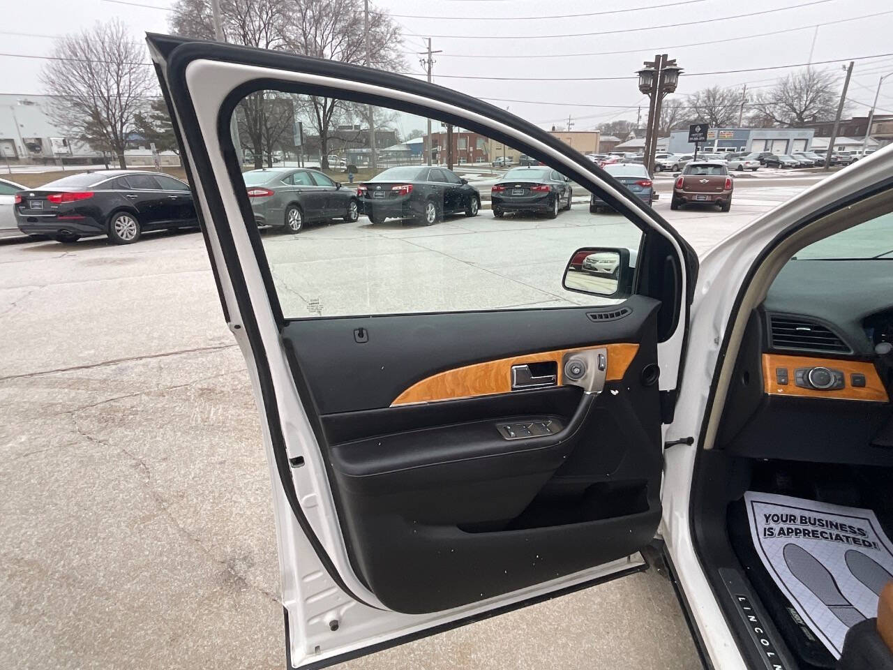 2015 Lincoln MKX for sale at Auto Connection in Waterloo, IA