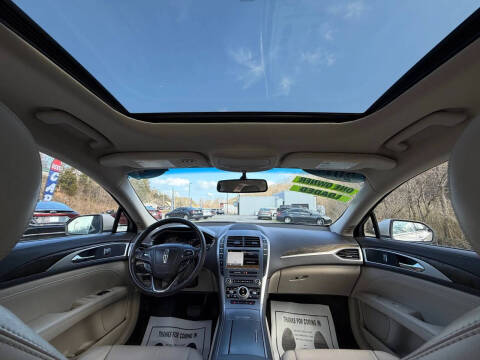 2017 Lincoln MKZ Select