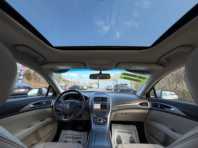 2017 Lincoln MKZ Select