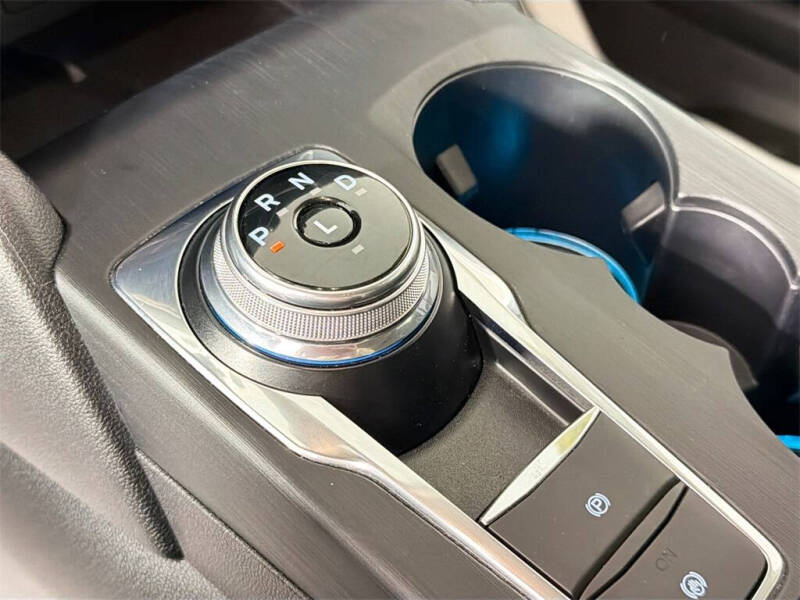 2020 Ford Escape Hybrid Titanium