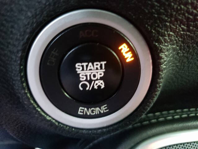 2016 Dodge Challenger R/T Plus