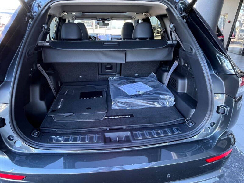 2026 Mitsubishi Outlander SEL