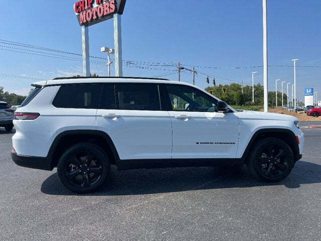 2024 Jeep Grand Cherokee L 8