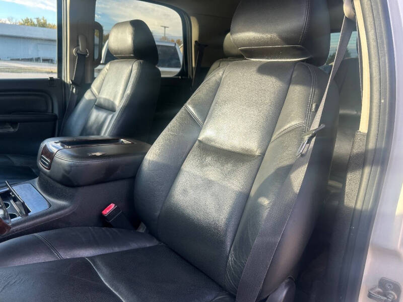 2011 GMC Yukon Denali