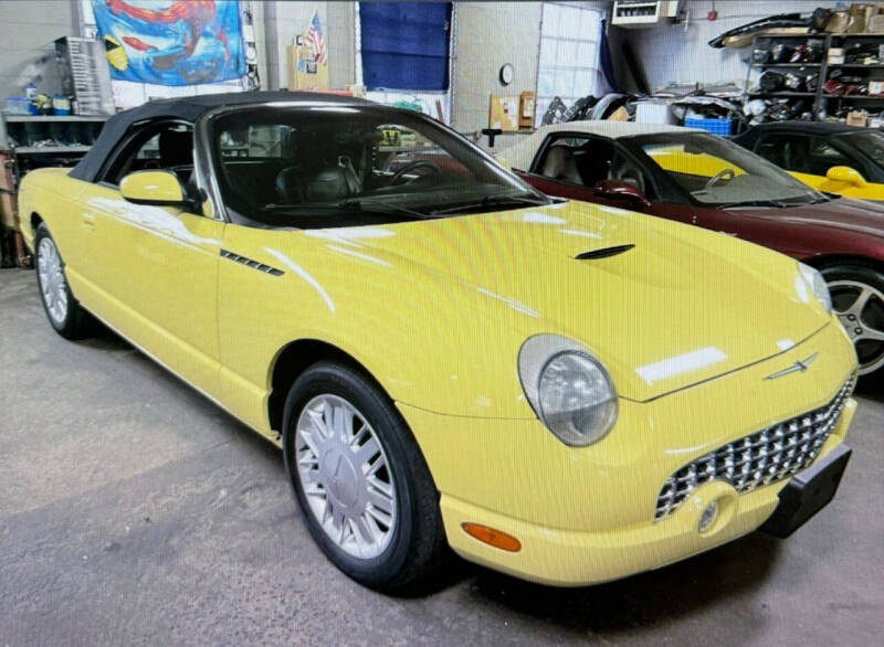 2002 Ford Thunderbird Deluxe