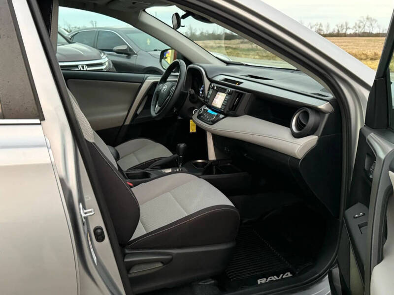 2017 Toyota RAV4 XLE
