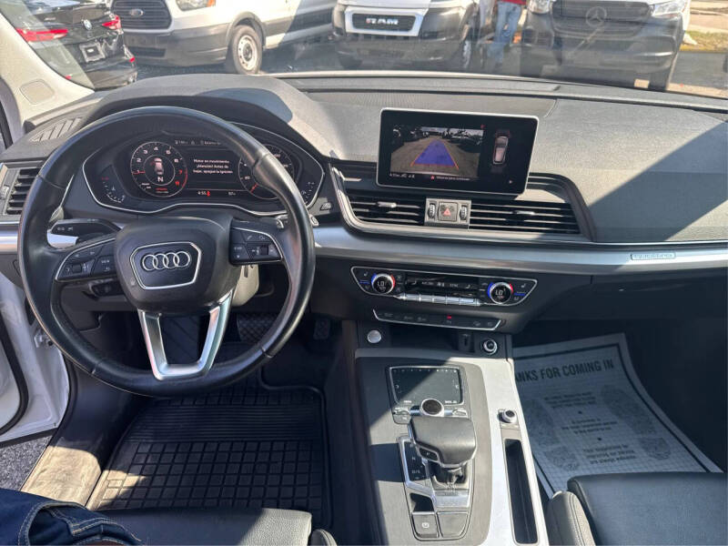 2019 Audi Q5 quattro Premium Plus 45 TFSI