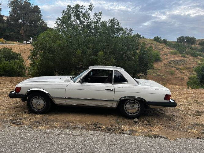 1985 Mercedes-Benz SL-Class for sale at Classic Car Deals in Cadillac MI