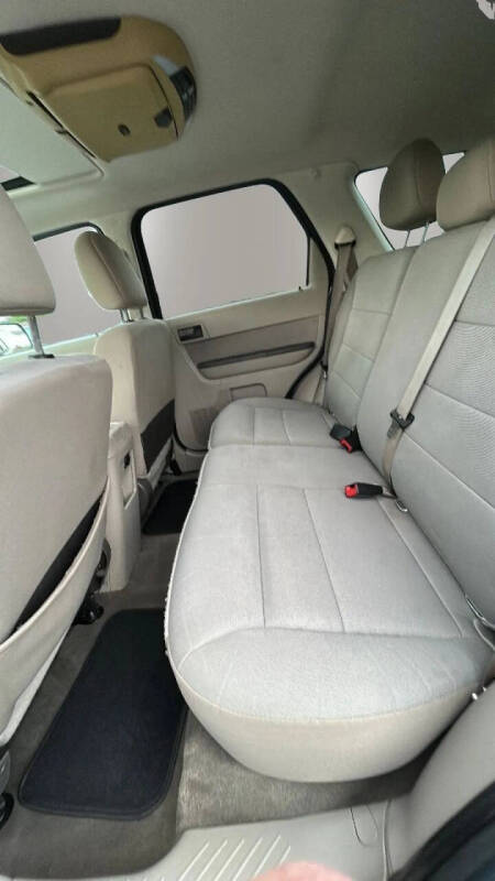 2011 Ford Escape XLT