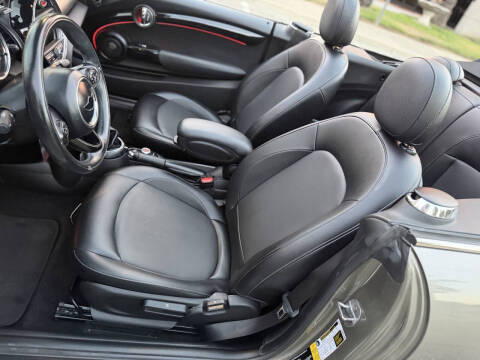 2017 MINI Convertible Cooper