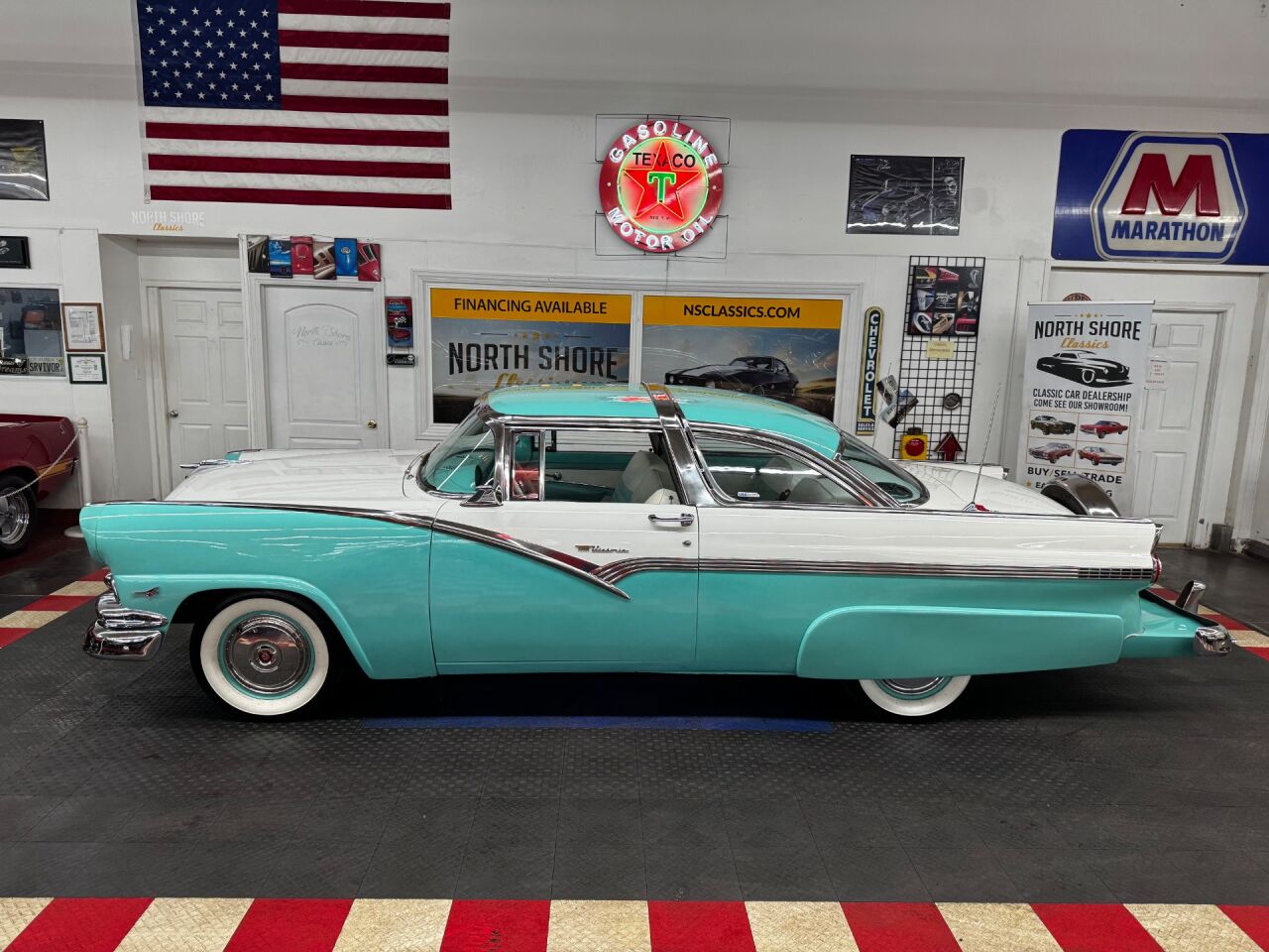 1956 Ford Crown Victoria 4
