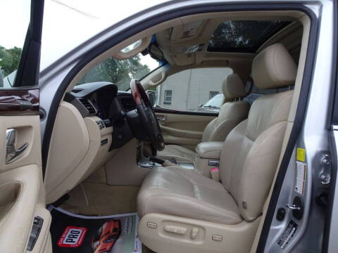 2011 Lexus LX 570