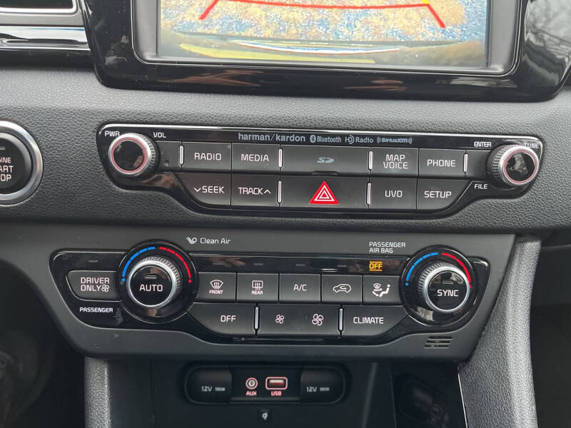 2018 Kia Niro Touring