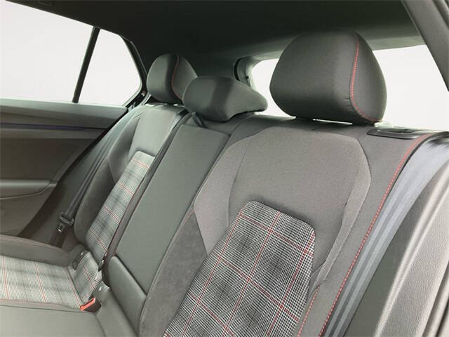 2025 Volkswagen Golf GTI S