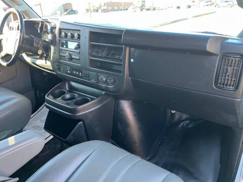 2020 Chevrolet Express 2500