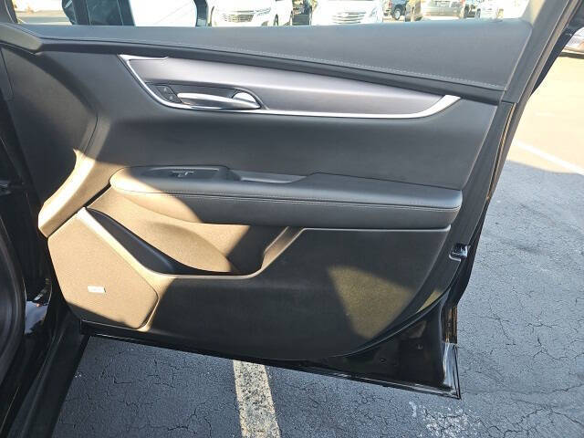 2022 Cadillac XT5 Luxury