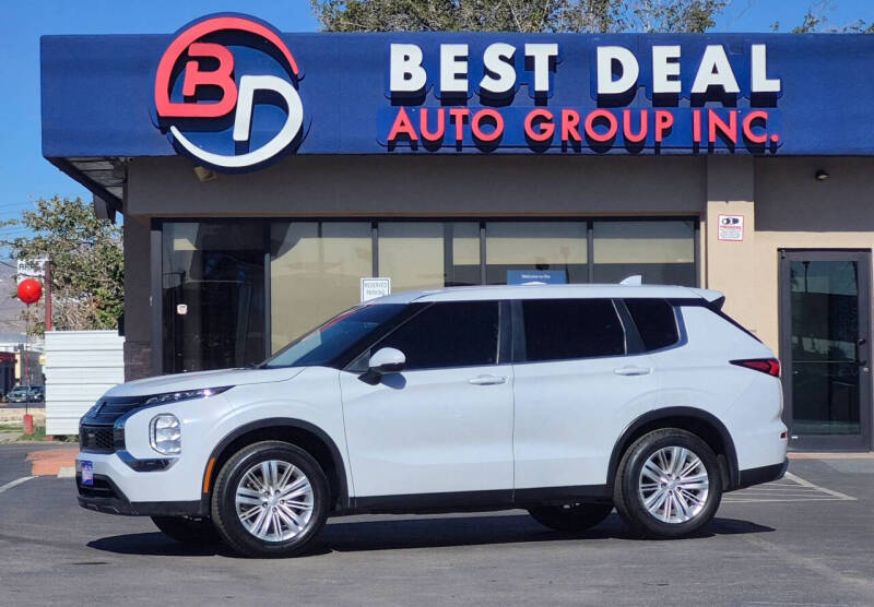 2022 Mitsubishi Outlander ES