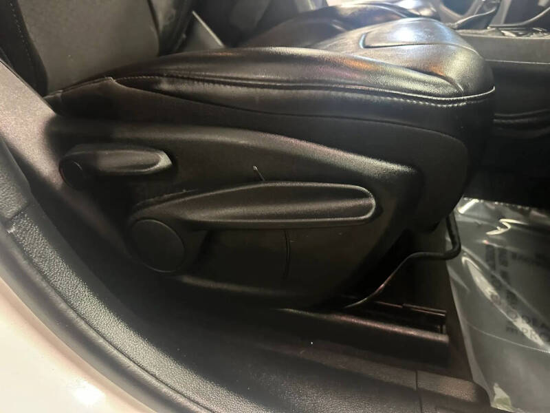 2020 Jeep Cherokee Altitude