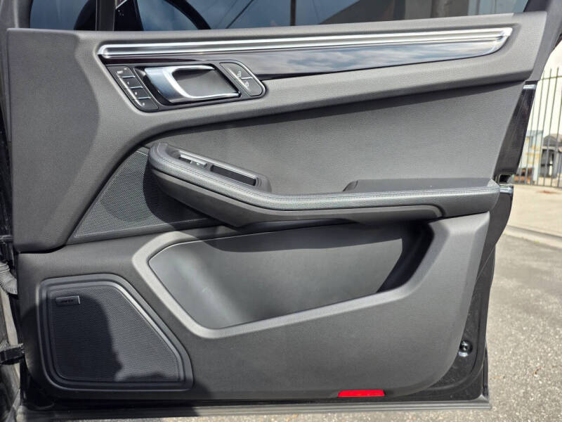 2019 Porsche Macan