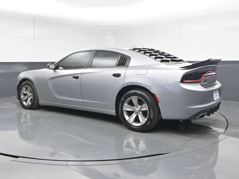 2017 Dodge Charger SXT