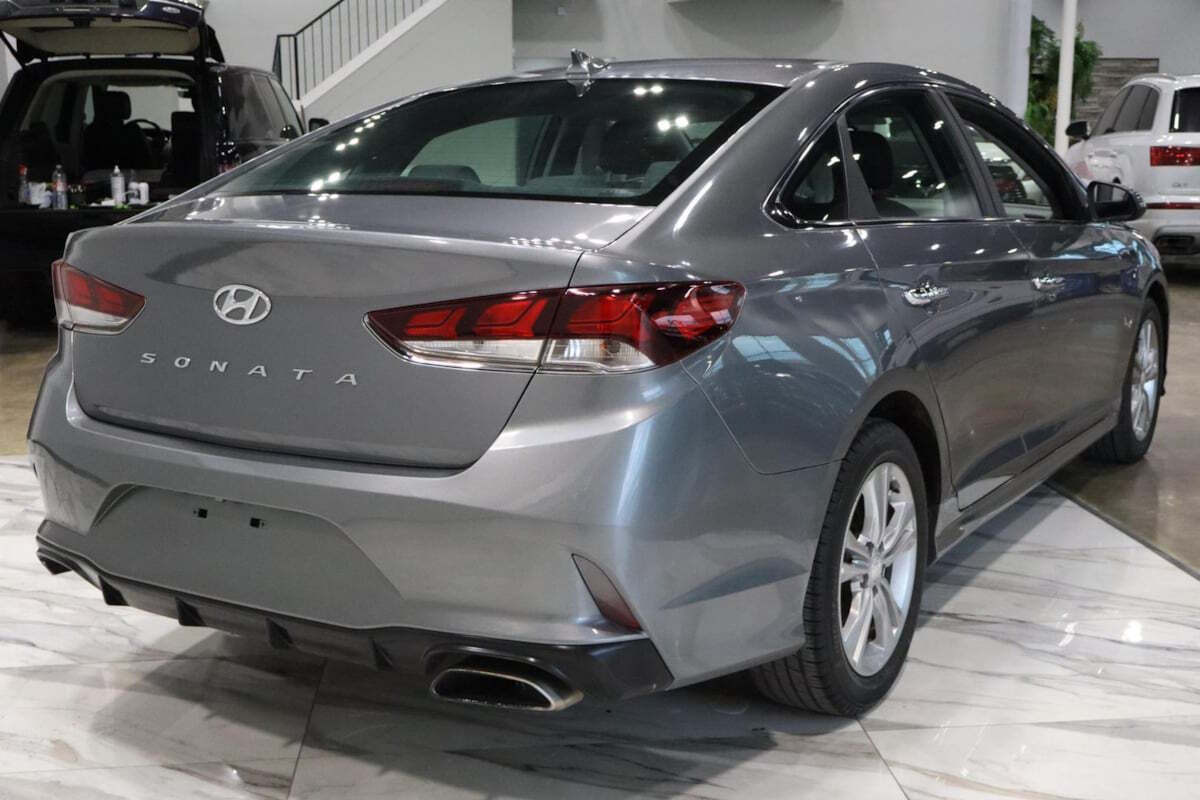 2019 Hyundai SONATA for sale at IMD MOTORS, INC in Dallas, TX