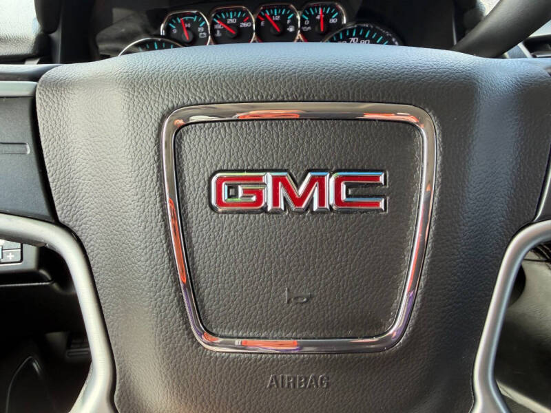 2017 GMC Yukon SLE