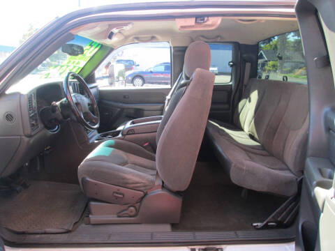 2003 Chevrolet Silverado 2500HD LS