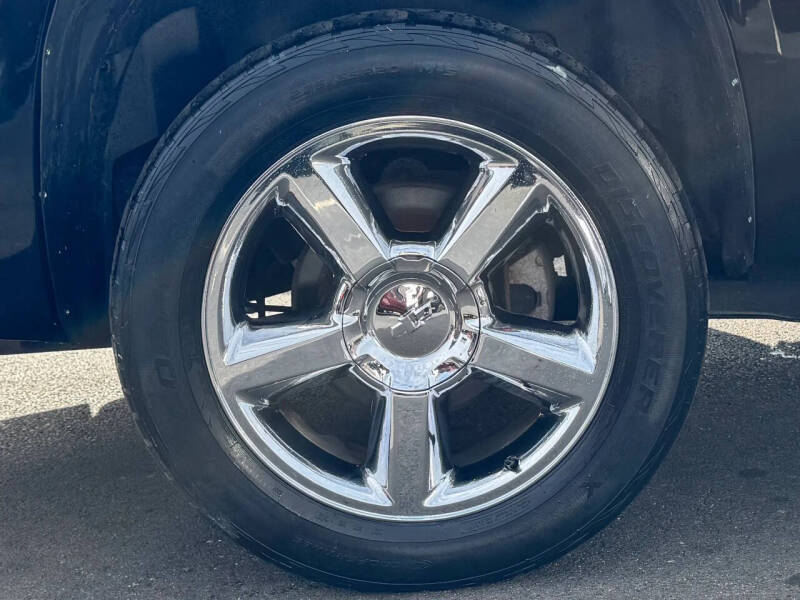 2011 Chevrolet Avalanche LTZ