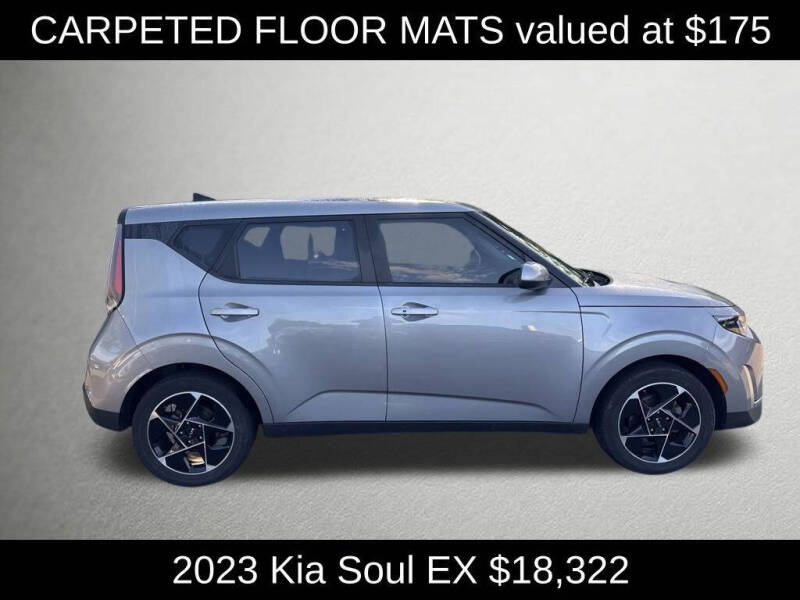2023 Kia Soul EX