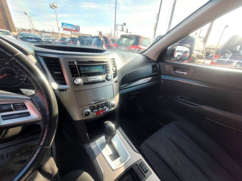 2013 Subaru Legacy 2.5i Sport