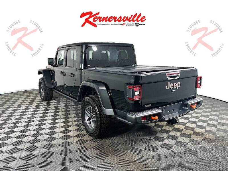 2025 Jeep Gladiator Mojave X