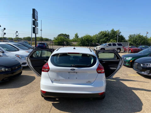 2015 Ford Focus SE
