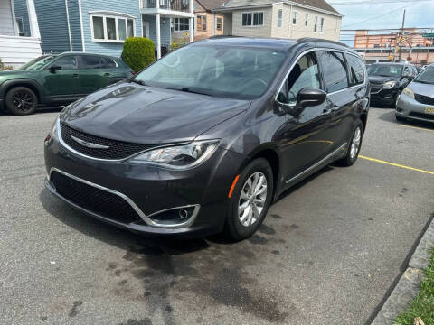 2017 Chrysler Pacifica