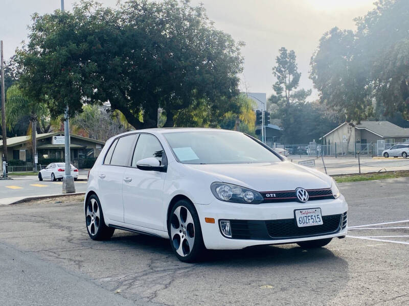 2012 Volkswagen GTI Base PZEV