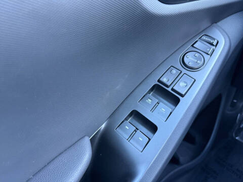 2022 Hyundai Ioniq Hybrid Limited