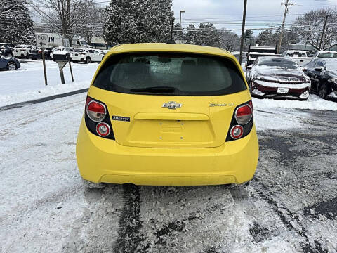 2016 Chevrolet Sonic LT Auto