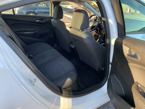 2019 Chevrolet Cruze LS