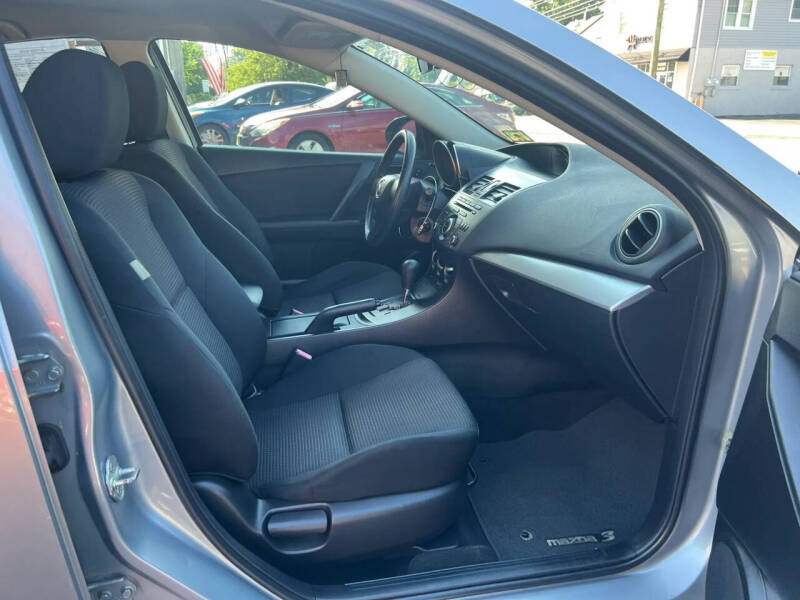 2012 Mazda MAZDA3