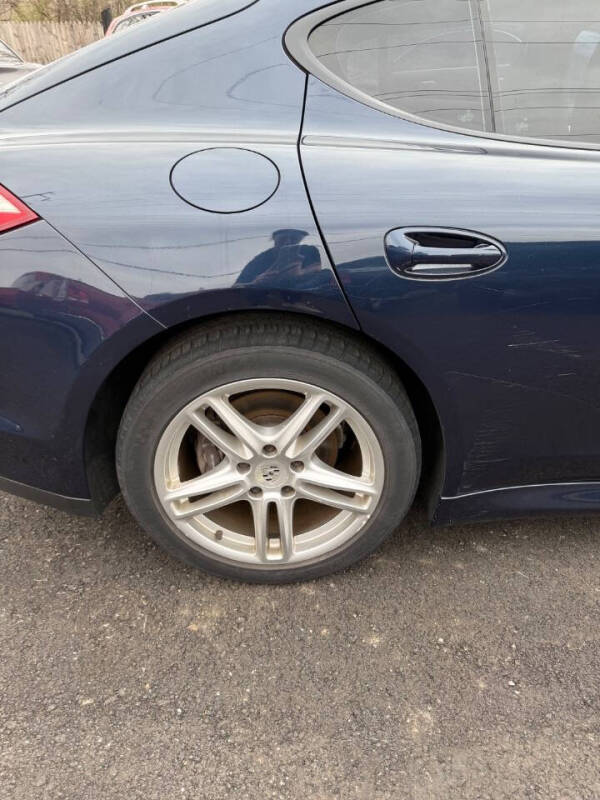 2011 Porsche Panamera