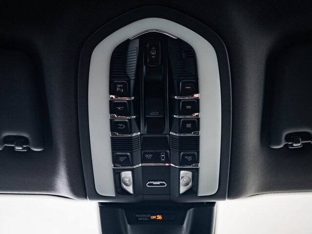 2019 Porsche Macan S