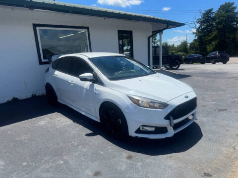 2017 Ford Focus ST