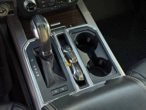 2017 Ford F-150 Platinum