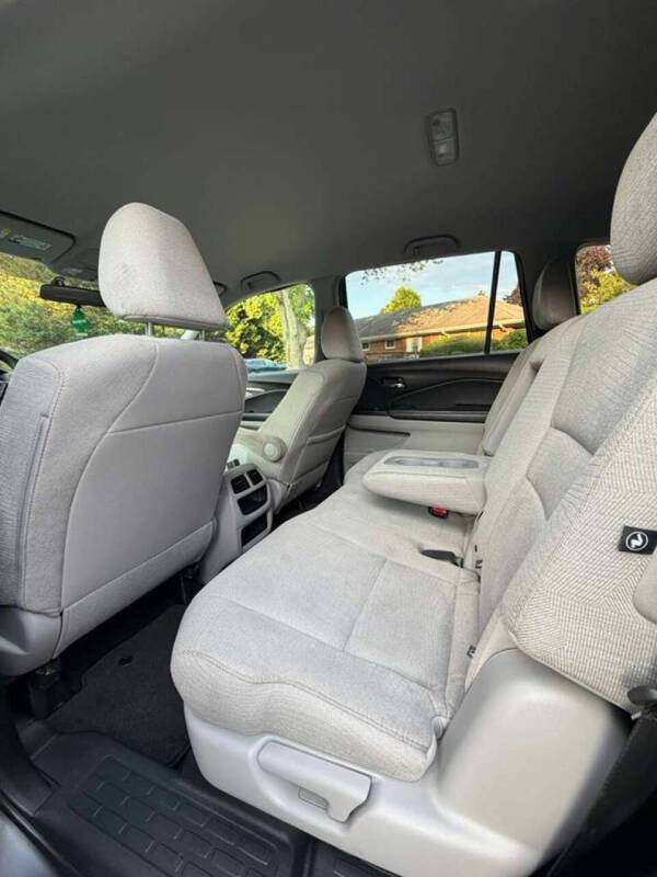 2016 Honda Pilot LX