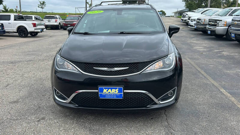 2020 Chrysler Pacifica Touring L