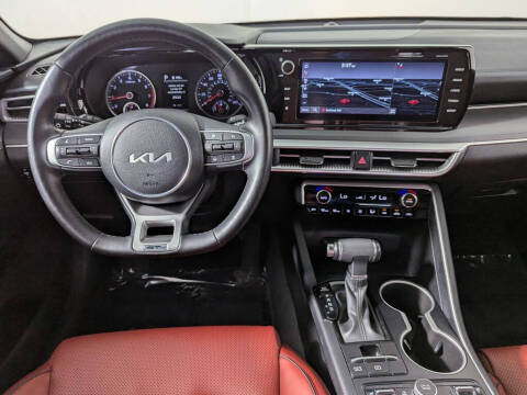 2023 Kia K5