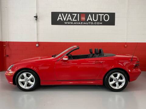 2001 Mercedes-Benz SLK for sale at AVAZI AUTO GROUP LLC in Gaithersburg MD