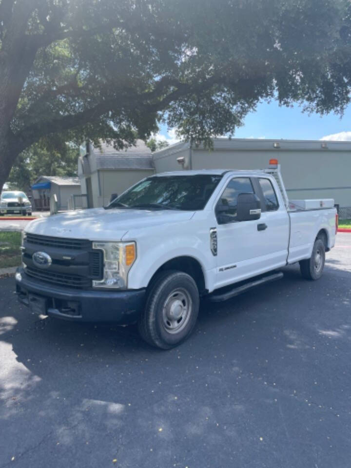 2017 Ford F-250 Super Duty for sale at AUSTIN PREMIER AUTO in Austin, TX