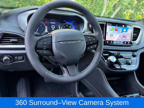 2027 Chrysler Pacifica Limited
