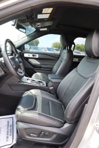 2022 Ford Explorer ST