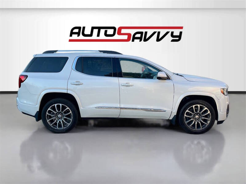 2022 GMC Acadia Denali